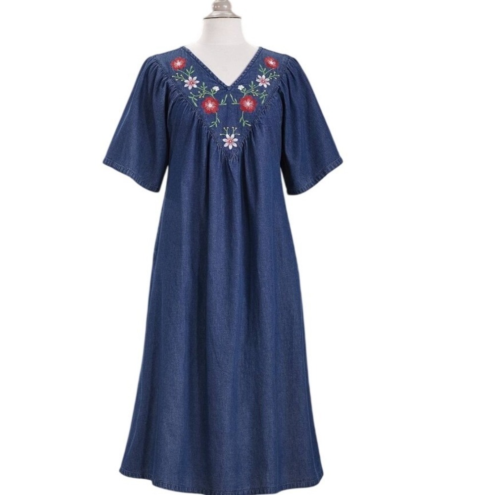 Country Store‎ 2X Denim Floral Embroidered V-Neck Maxi Dress Blue Cotton Pockets